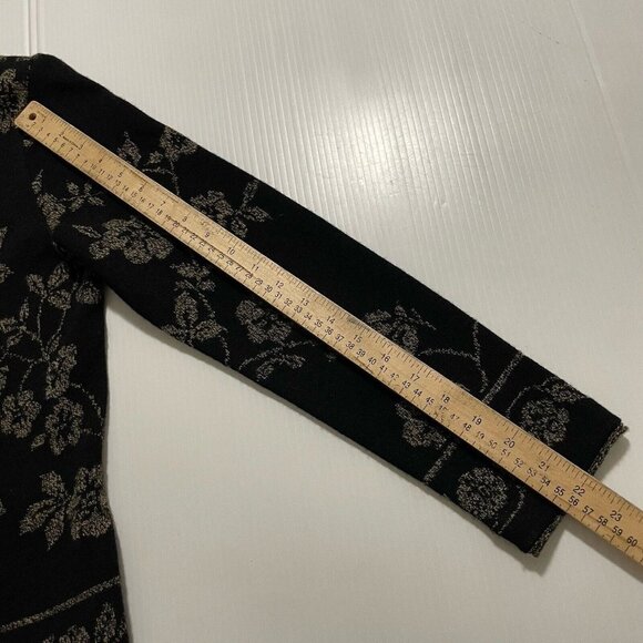 VTG Talbots Size S Black Gold Floral 100% Merino Wool Cardigan w/ Frog Closure - Picture 13 of 16